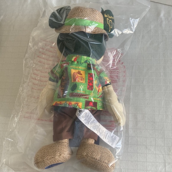 Disney Mickey Main Attraction Plush Enchanted Tiki Room NEW - Picture 8 of 12